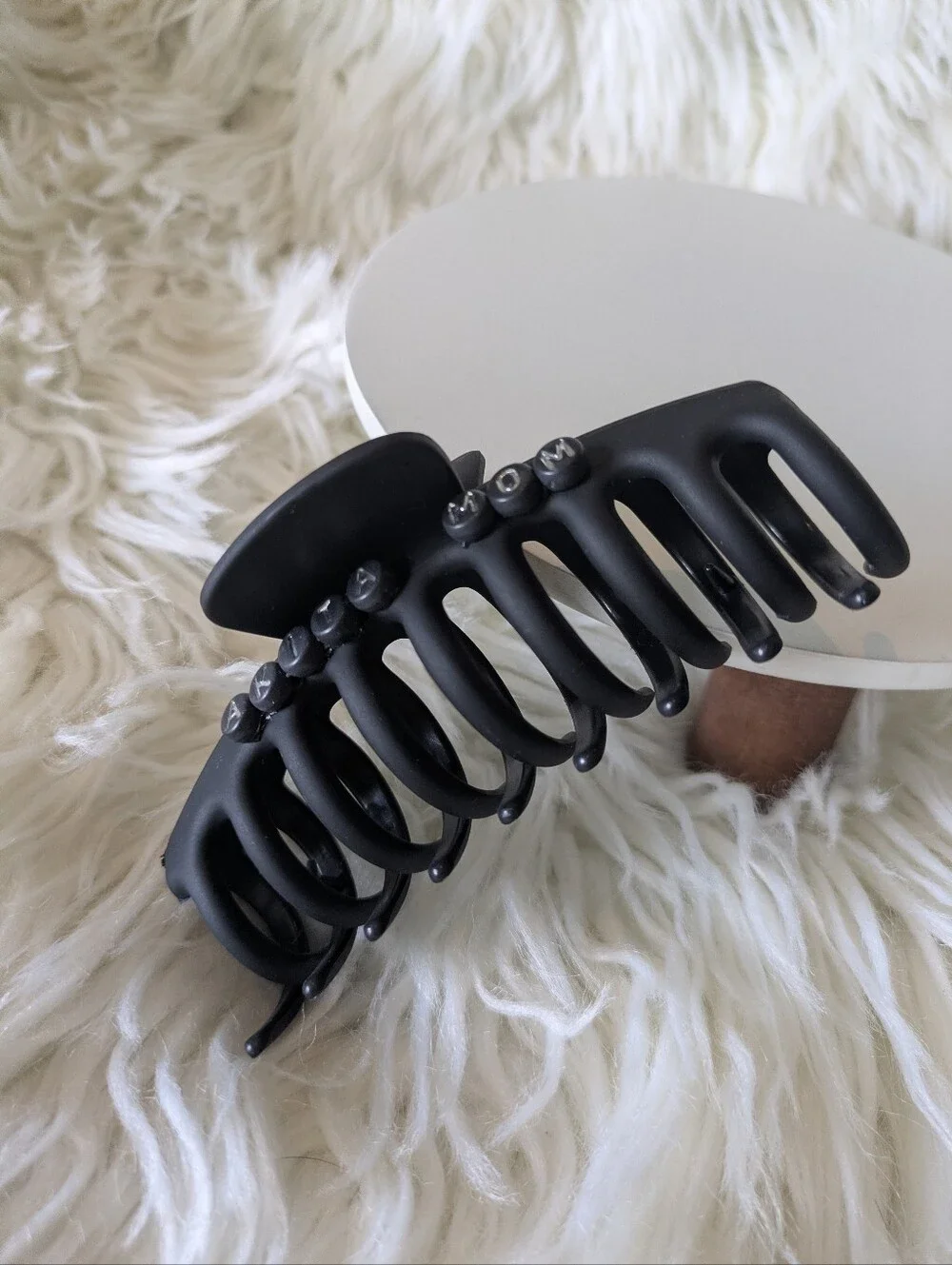 Akita Mom Dog Mom Hair Clip Claw Style | Handcrafted | NWT